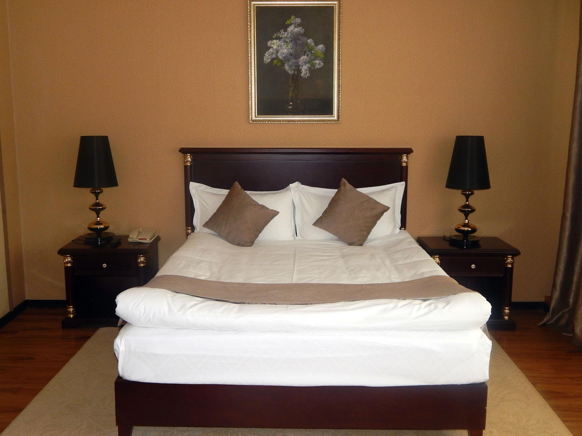 Reikartz Park Astana Ex-Royal Park Hotel & Spa Dış mekan fotoğraf