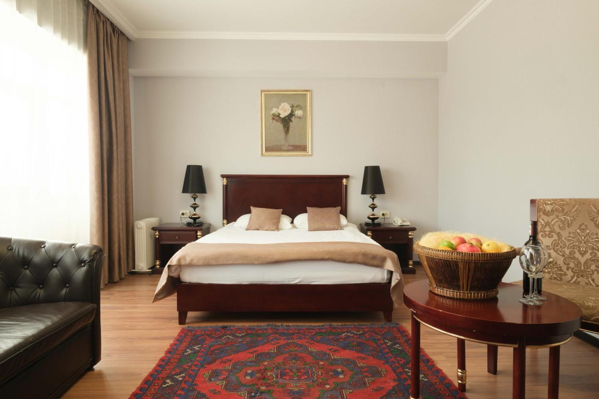 Reikartz Park Astana Ex-Royal Park Hotel & Spa Dış mekan fotoğraf