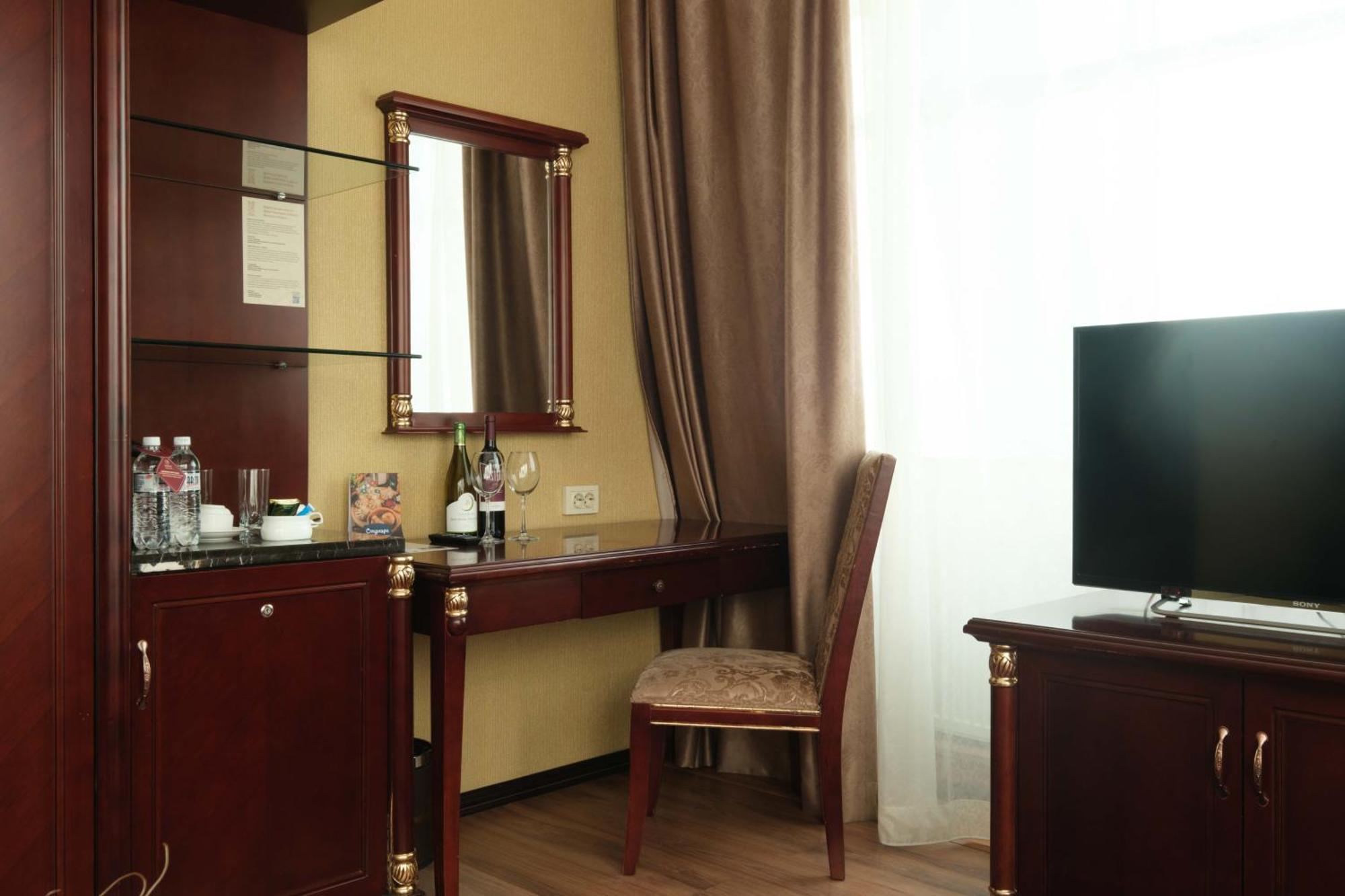 Reikartz Park Astana Ex-Royal Park Hotel & Spa Dış mekan fotoğraf